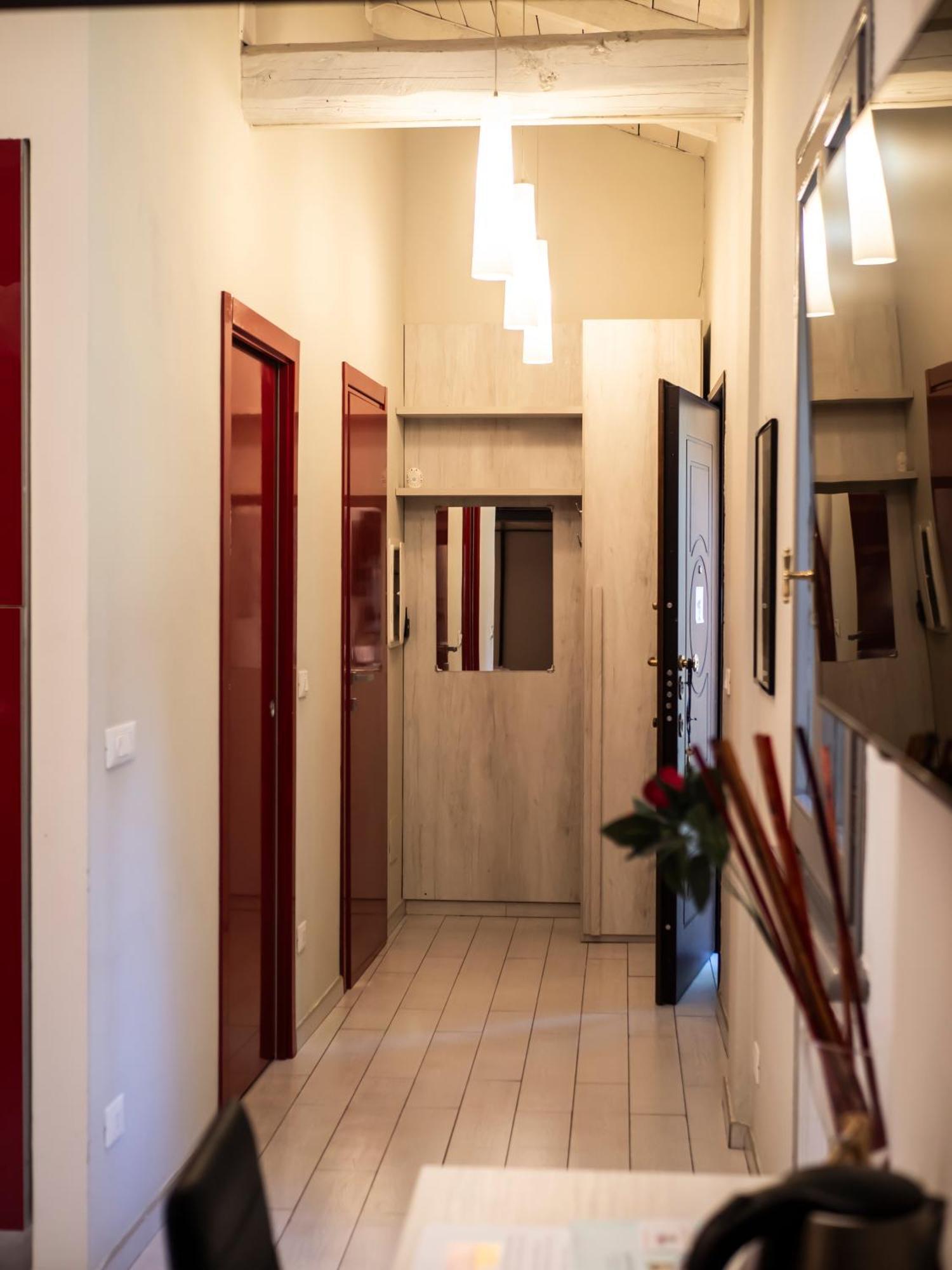 בולוניה Carlotta Fiera Suite מראה חיצוני תמונה